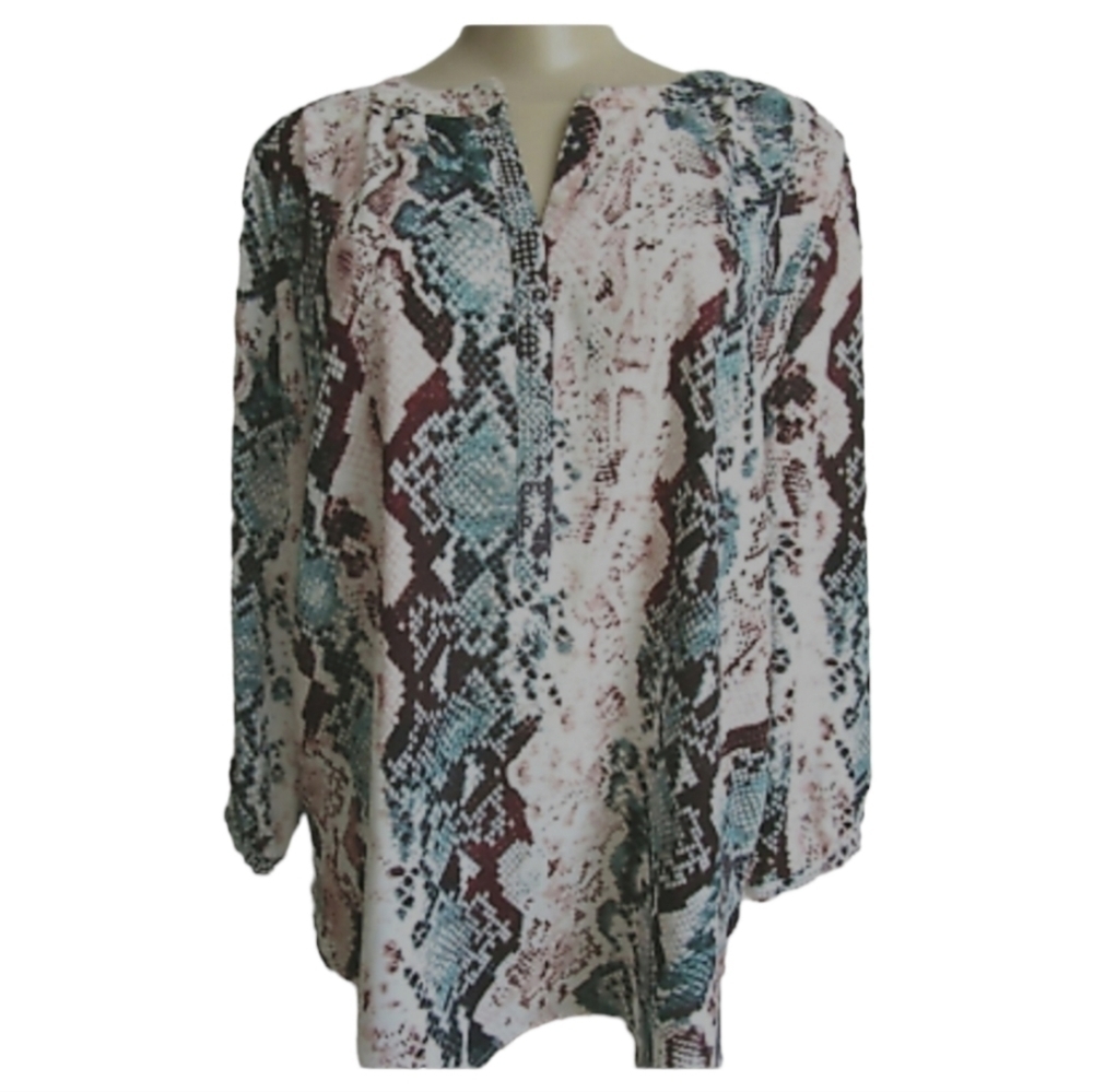 JM Collection; Multi-Color Snake Design Embellished 3/4 Sleeve Top, Size L